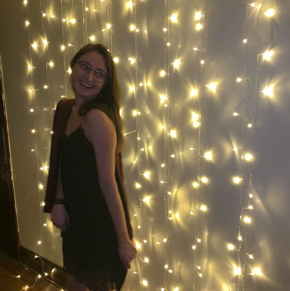 Meet your Posher, Lia